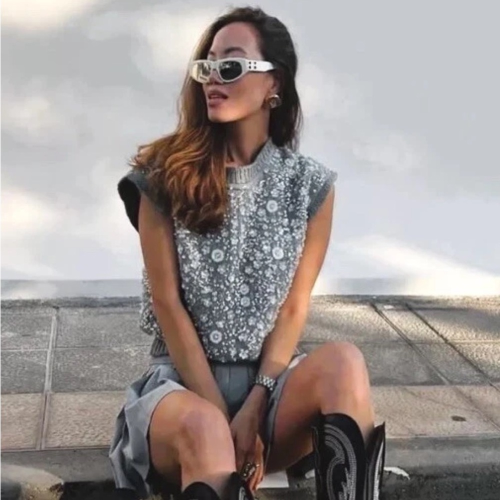 NEW Zara Bejeweled Floral Sweater Vest